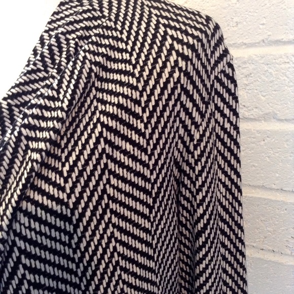 Michael Michael Kors Top Cowl Neck Black Chevron Long Sleeve Stretch Size Medium - Picture 4 of 8